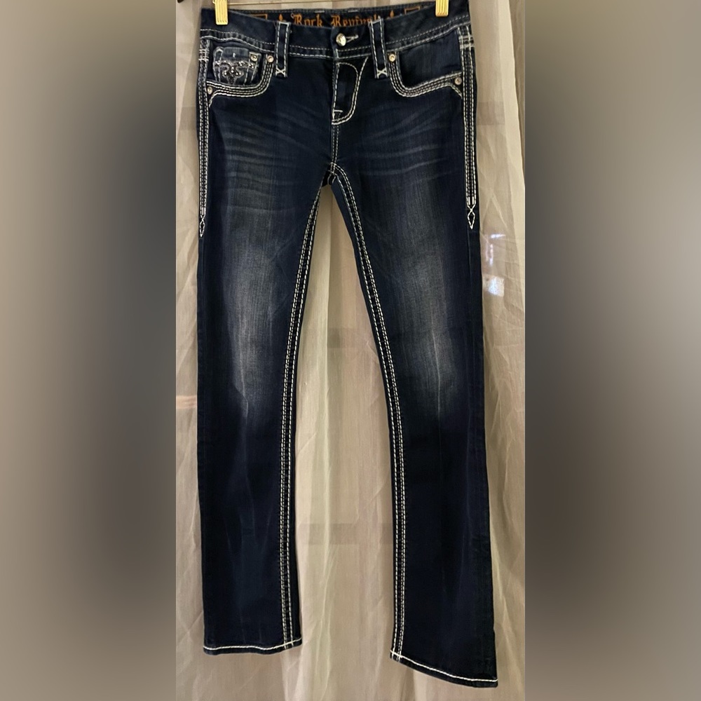 Size 27 Women’s rock revival straight leg jeans. Brand new, never worn.